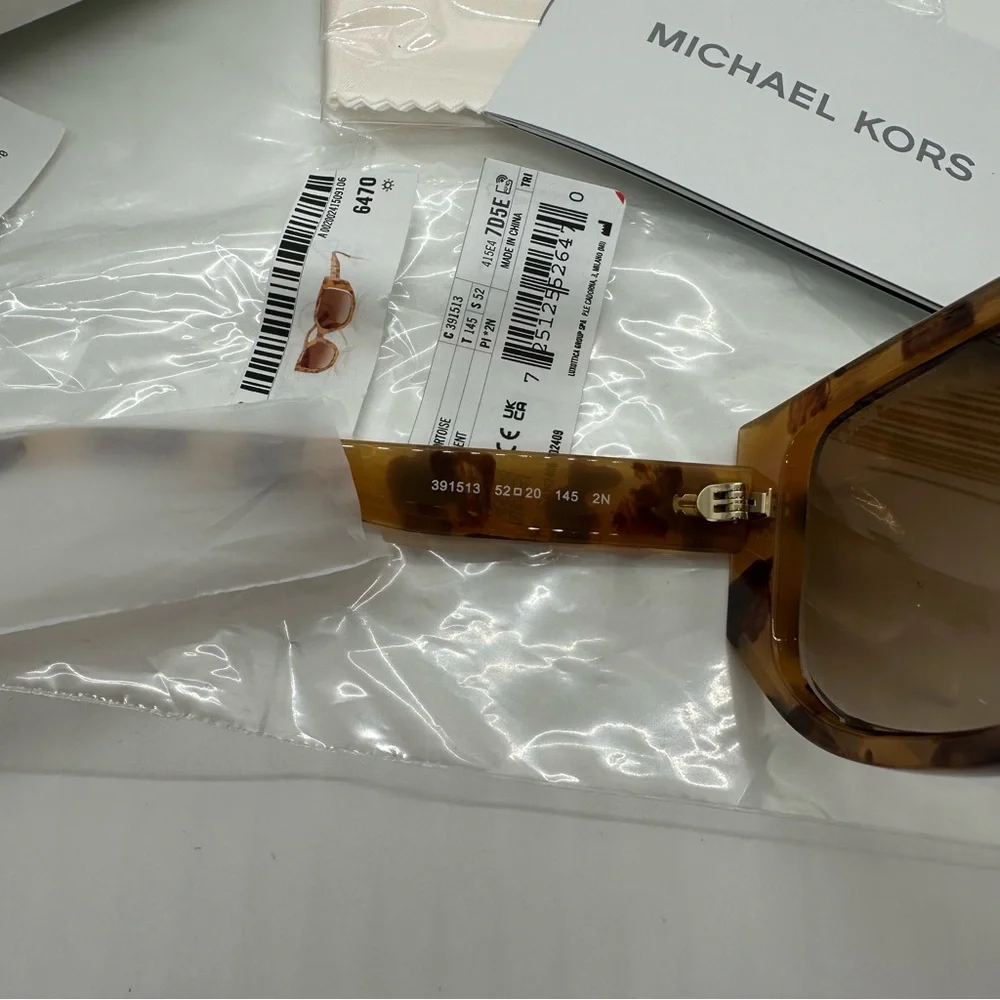 NWT Michael Kors | Denali Marigold Tortoise Shell Cut Out Square Sunglasses $149